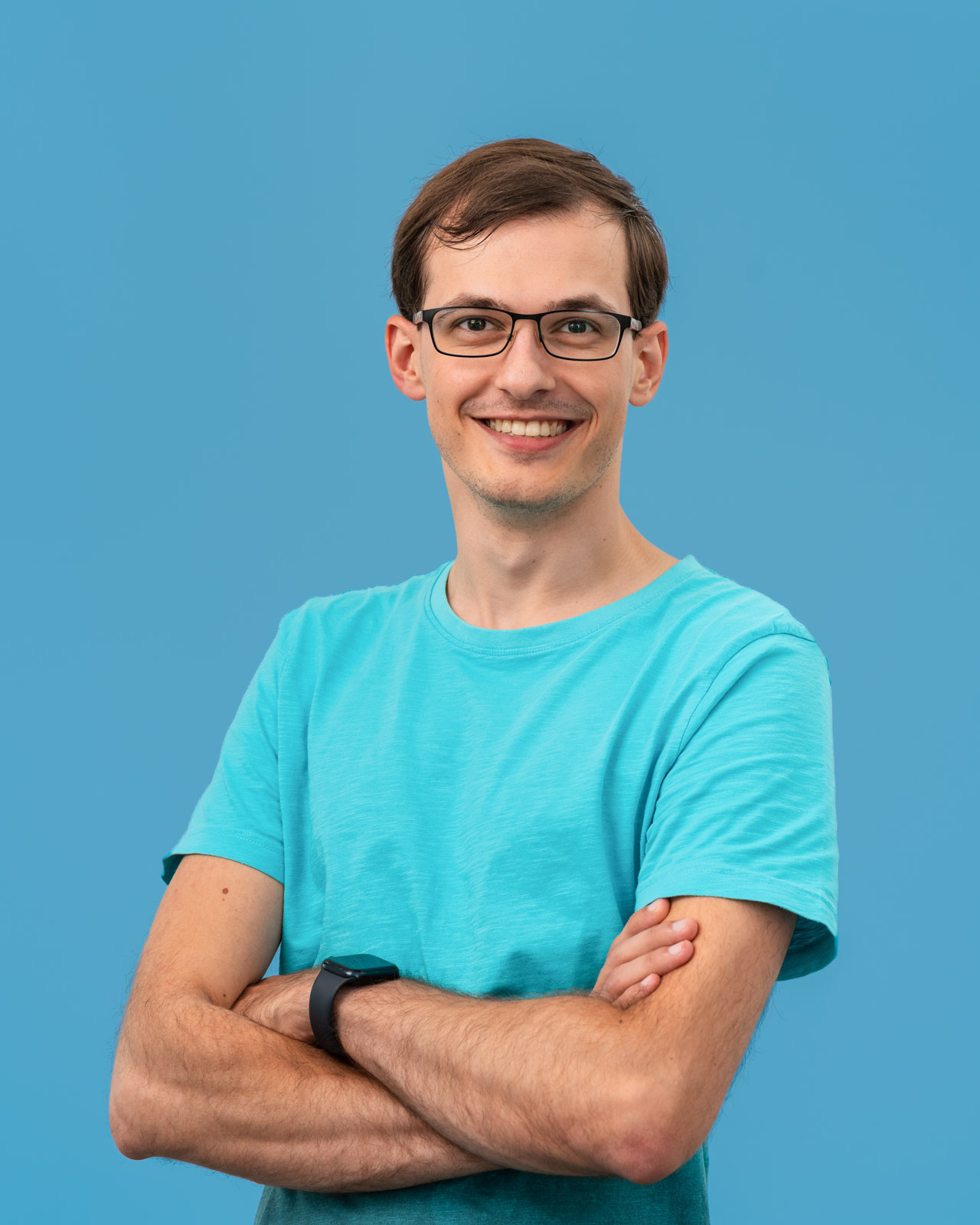 Business-Porträt eines Mannes vor grauem Hintergrund
