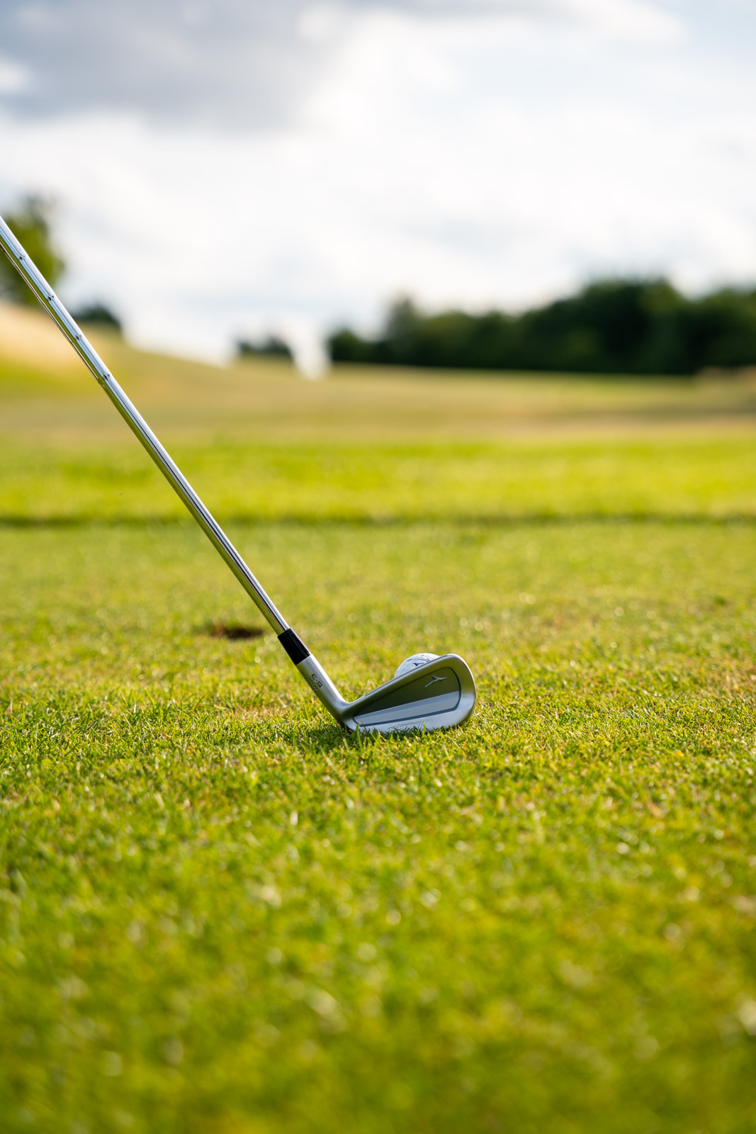 Mizuno Golfschläger auf dem Golfplatz